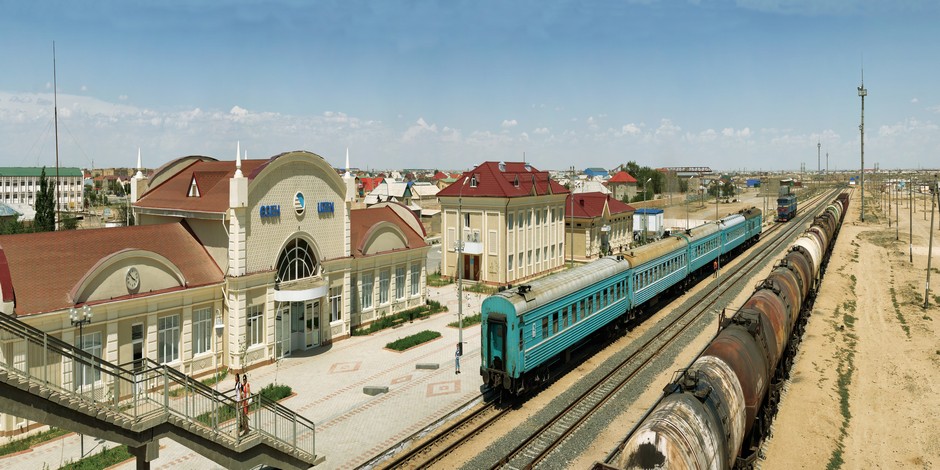 Train R&eacute;gistan Almaty - Ashgabat