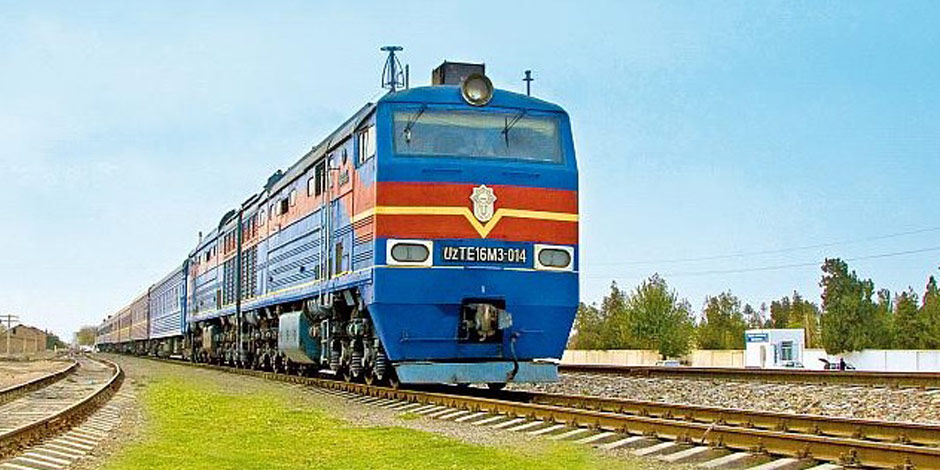 Train R&eacute;gistan Ashgabat - Almaty